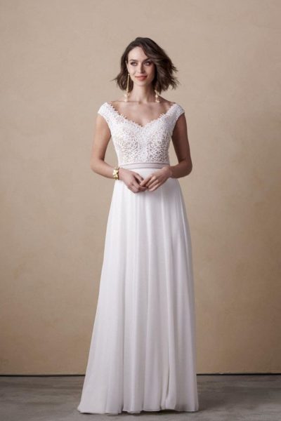 marylise_brautatelier ried_rimrock_brautkleid_curvy_spitze_tuell_ivory_nued_vorne marylise_brautatelier-ried_rimrock_brautkleid_curvy_spitze_tuell_ivory_nued_vorne-2.jpg