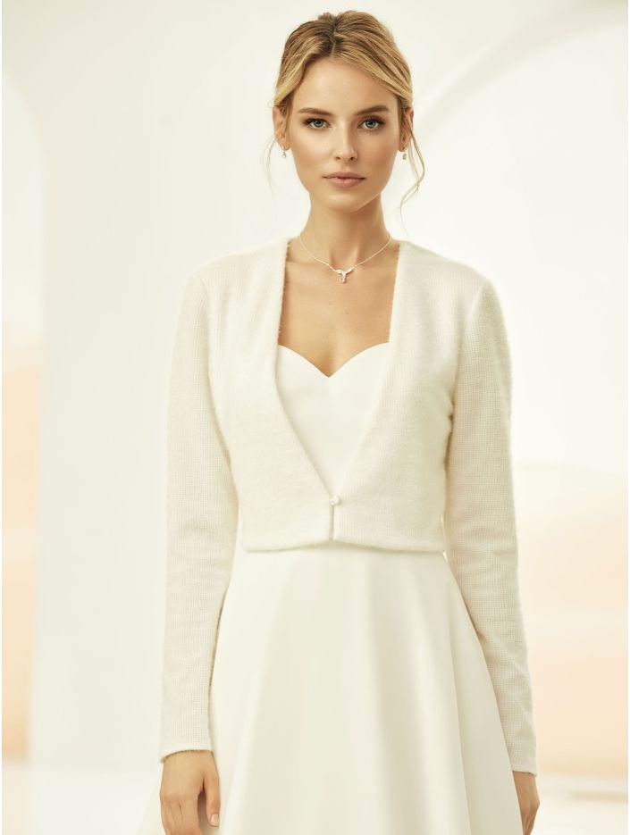 bianco evento-brautatelier ried-e317-weste-ohne spitze-ivory-vorne-1-min bianco evento-brautatelier ried-e317-weste-ohne spitze-ivory-vorne-1-min