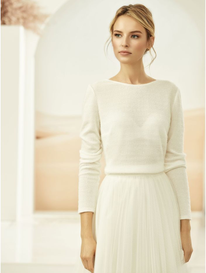bianco evento-brautatelier ried-e326-pullover-ohne spitze-knoepfe-ivory-vorne-1-min bianco evento-brautatelier ried-e326-pullover-ohne spitze-knoepfe-ivory-vorne-1-min