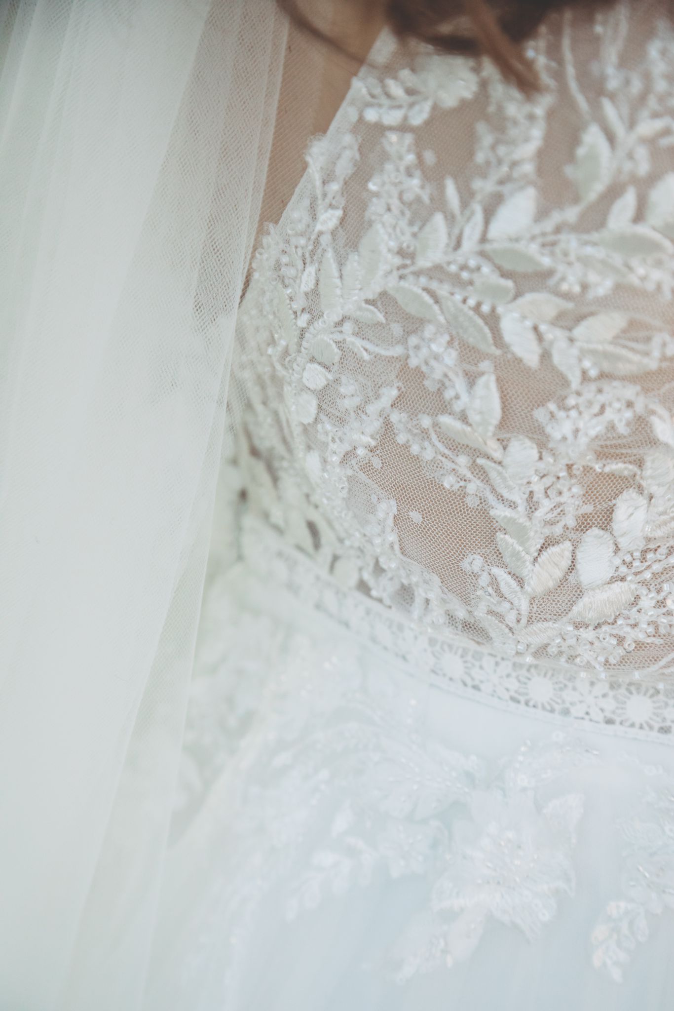https://brautatelier-ried.at/wp-content/uploads/2025/10/brautatelier-ried_real-bride_baumgartner-sonja_sonjamitter_isabella_schmidbauer_adriana-alier_angie_6-min.jpeg